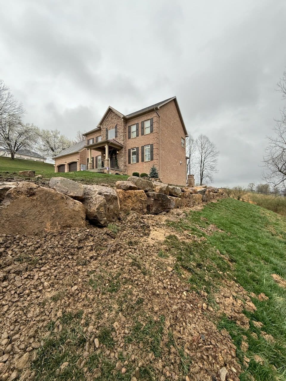 Project Boulder Wall Installation at Bridgeport Home image